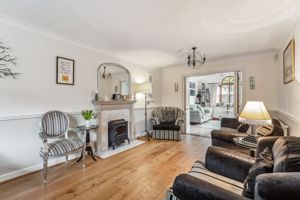 Sitting room- click for photo gallery